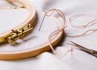 หมวดหมู่ งานเย็บปักถักร้อย